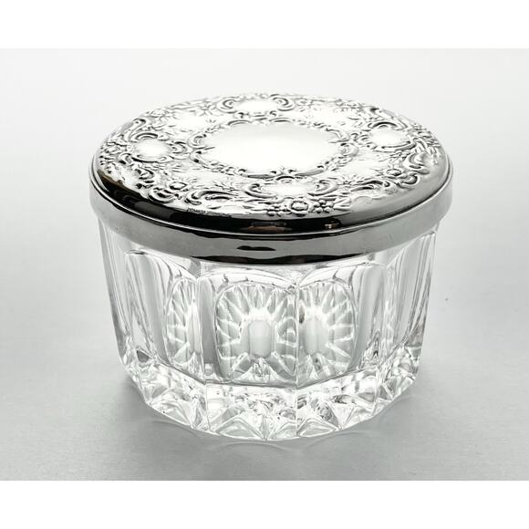 Towle “Old Master” .925 Silver & Glass Round Vanity Powder Trinket Box 3 1/4” - Picture 2 of 12
